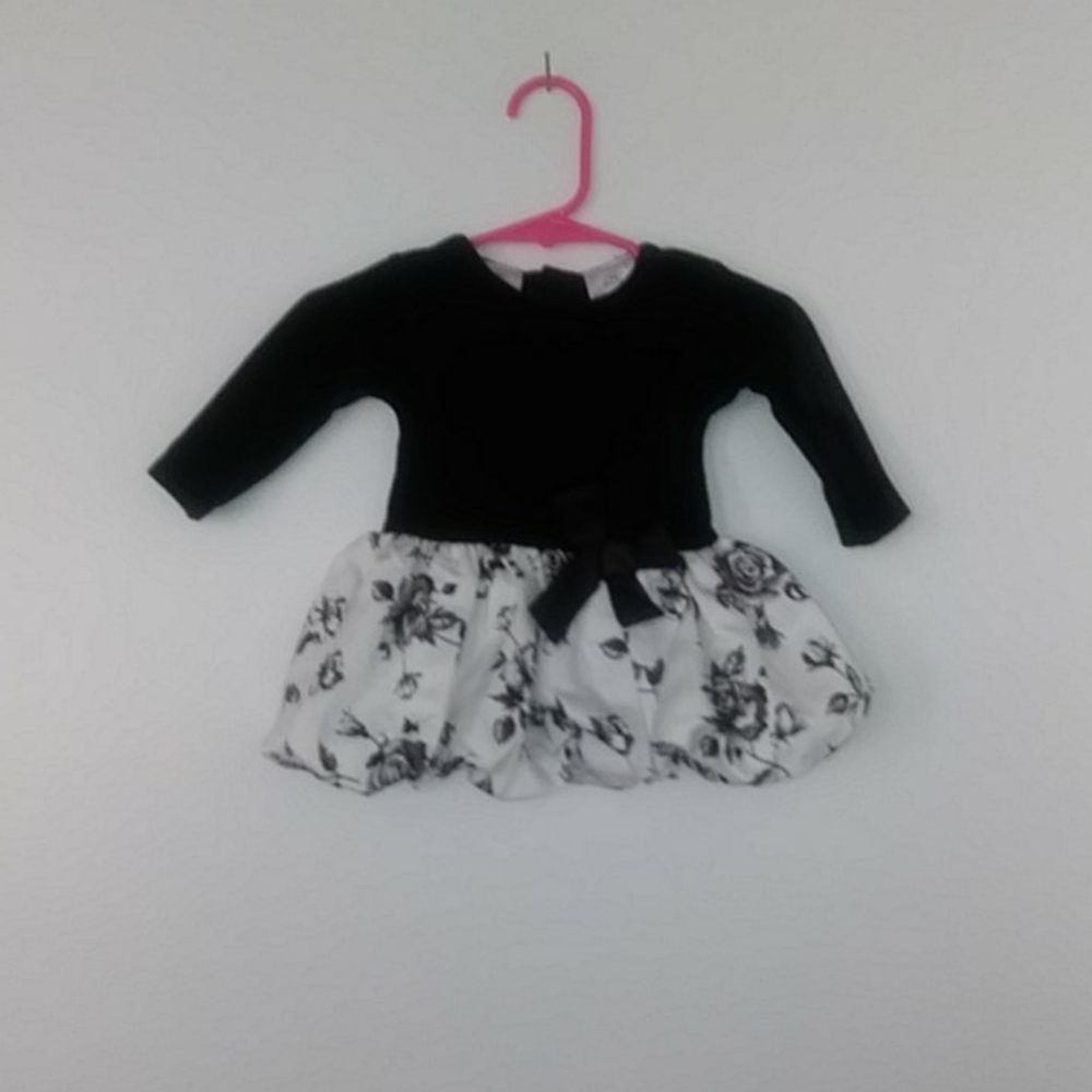 Girls dress, velvet top